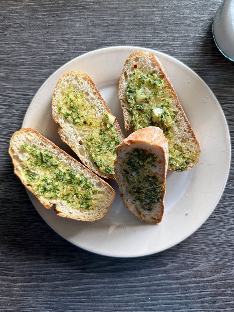 Saftiges Knoblauchbrot